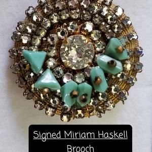Beautiful Rhinestone Beaded Miriam Haskell Brooch